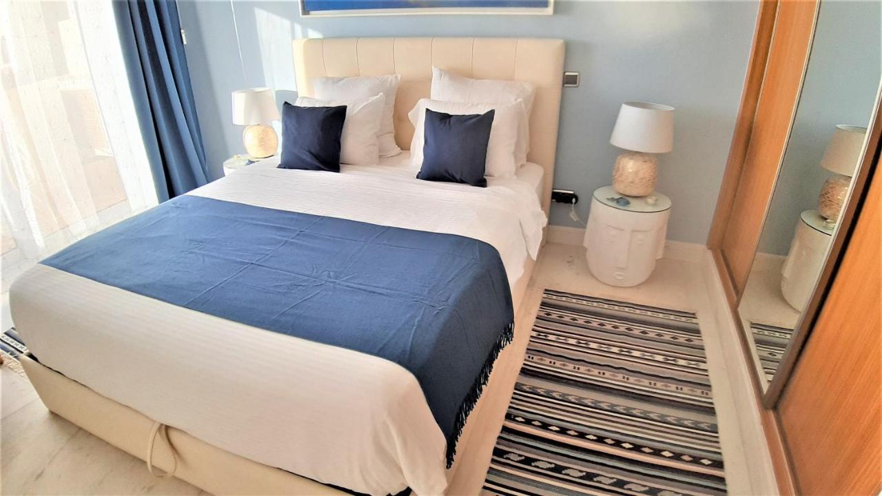 Potato Beach Apartment At Beach Front & Sea View Lagos Exterior photo